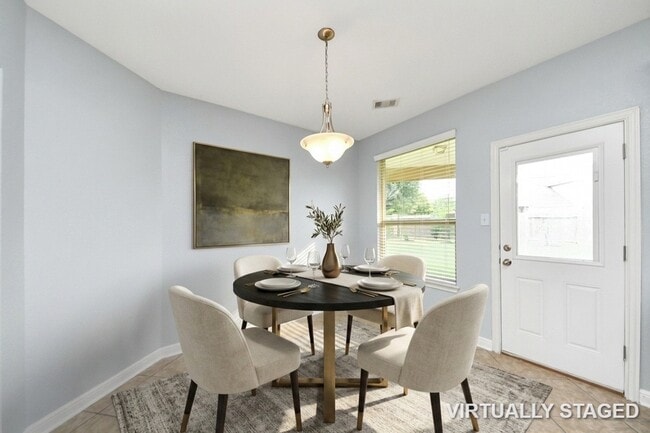 Building Photo - 19046 Sweet Springs Ln