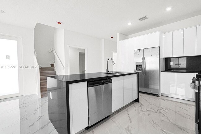 Building Photo - 22431 SW 125th Ave