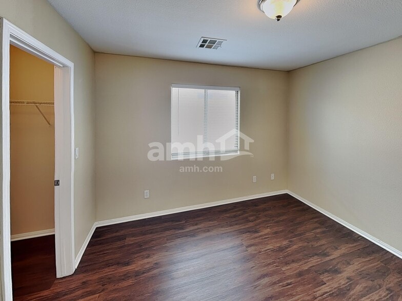 Building Photo - 8060 Villa Trovas Ct