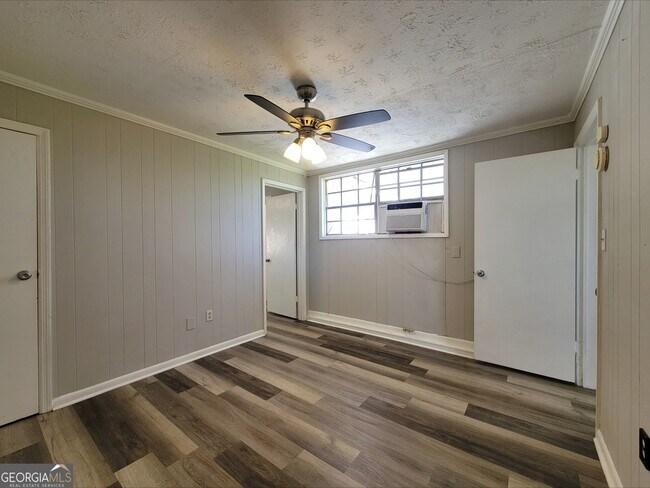 Building Photo - 471 Gainesville Hwy