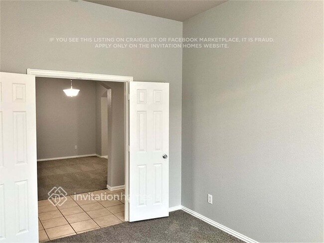 Building Photo - 711 San Antonio Trail