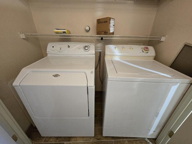 Building Photo - 4141 Soaring Eagle Ln