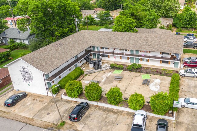 Interior Photo - MF-09-The Grove Apartments