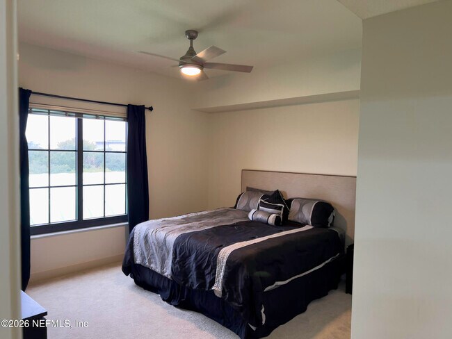 Building Photo - 1478 Riverplace Blvd