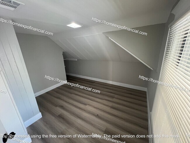 Building Photo - Nice Home For Rent