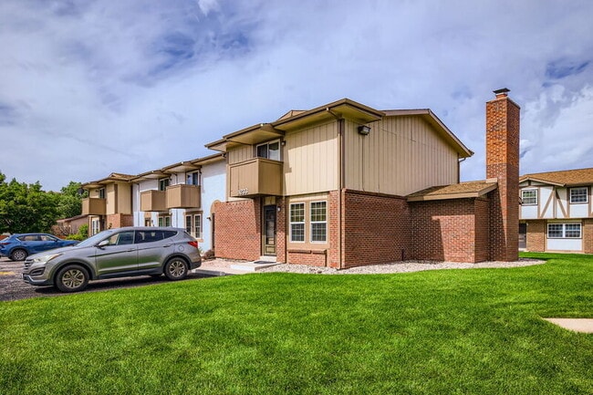 Primary Photo - 1233 Willow Bend Cir