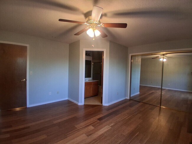 Building Photo - 4045 Dale Rd