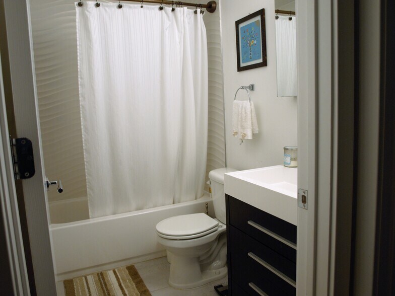 Bathroom - 3511 13th St NW