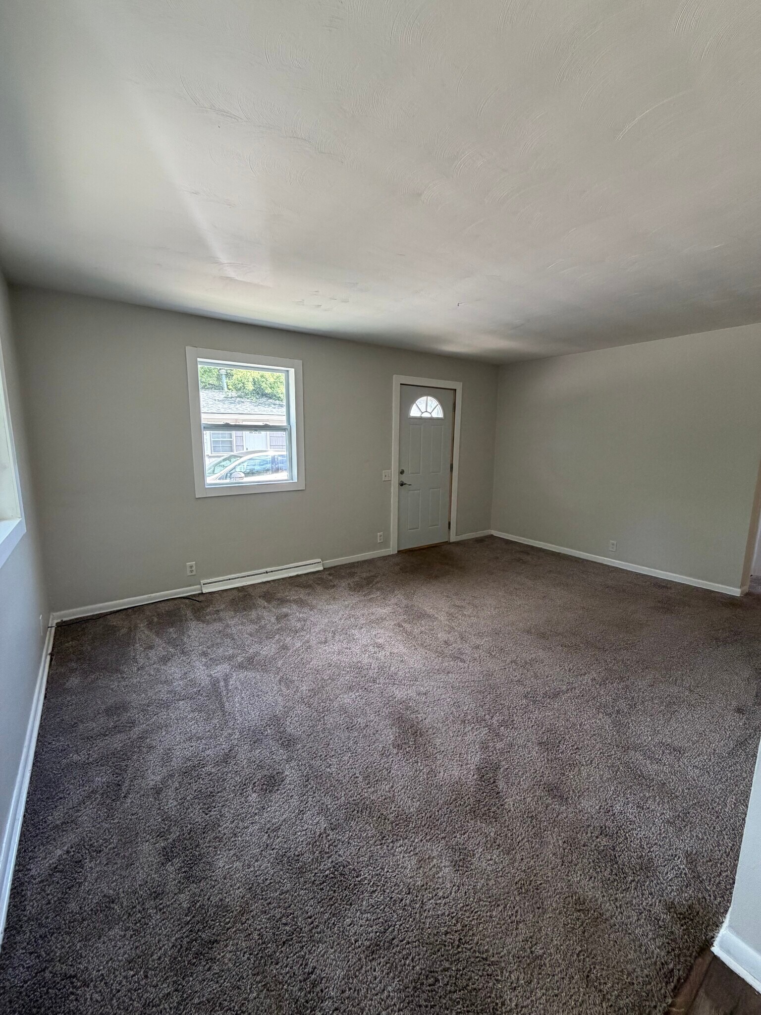 Building Photo - 2118 Ferrol St