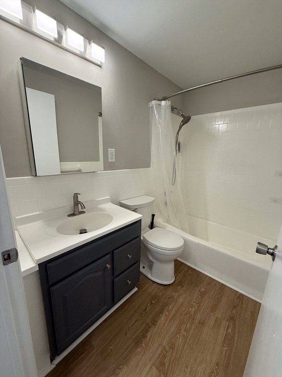 Building Photo - 96 Richardson Rd