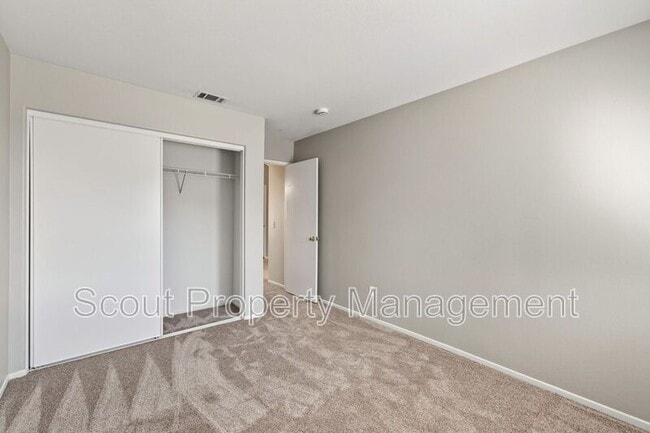 Building Photo - 35912 Arras Dr