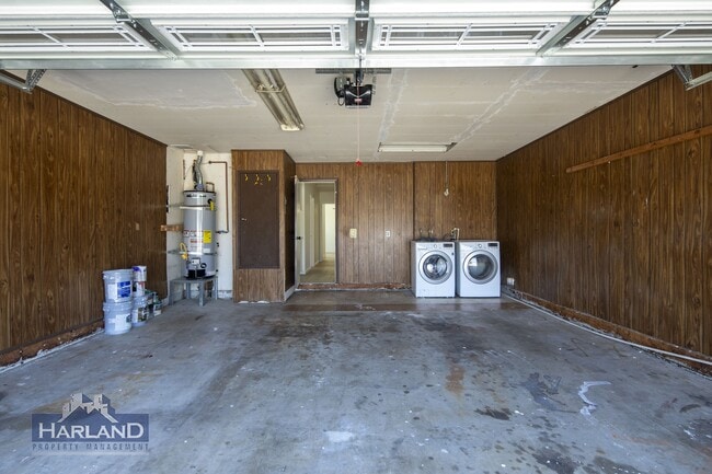 Building Photo - 11191 Zapata Ave