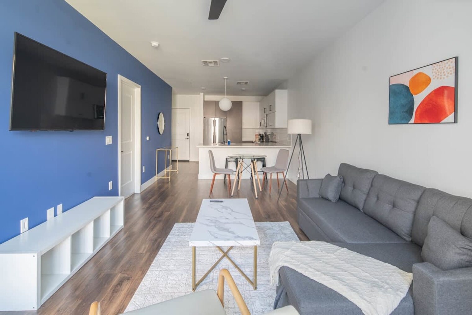 Building Photo - 701 W Rio Salado Pkwy