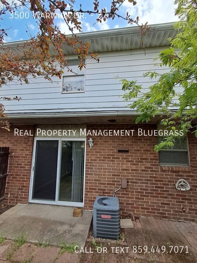 Building Photo - 3500 Warwick Dr