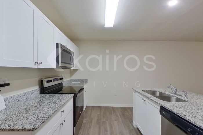 Building Photo - 9095 Aegean Cir