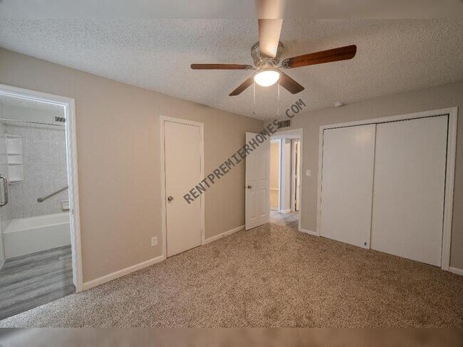 Building Photo - 4309 Glenda Ln