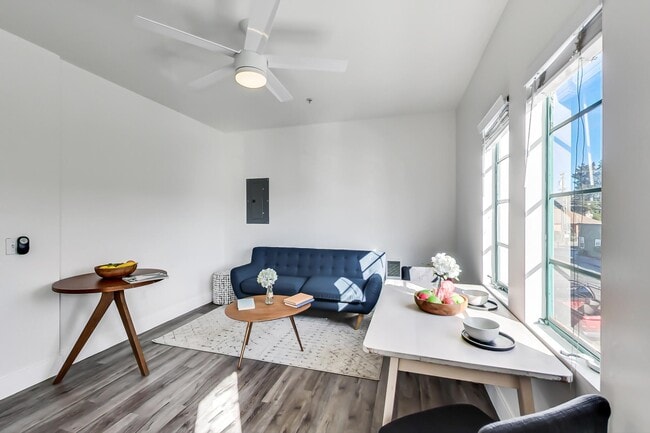 Floorplan - Rose on Bond