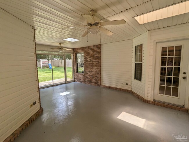 Building Photo - 3337 Indian Hills Dr