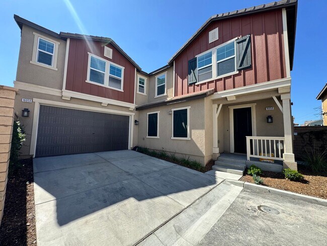 Primary Photo - For Lease | Spacious 4-Bed + Den & Loft | ...