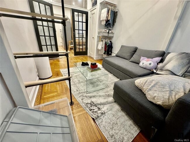 Building Photo - 100 Suffolk St