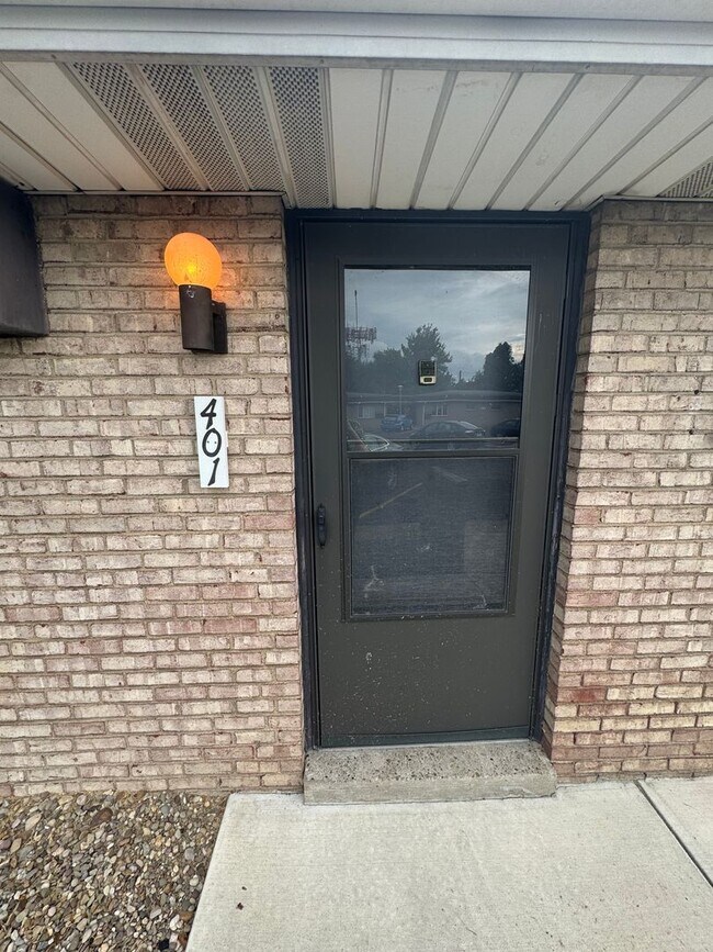 Building Photo - 1 Bed 1 Bath- Moon Township PA