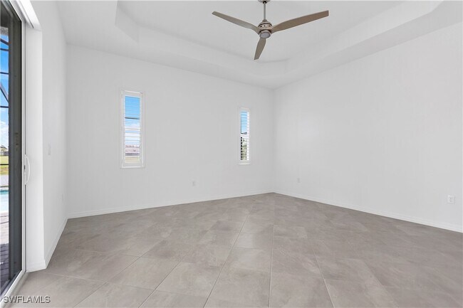 Building Photo - 15925 Sugar Hl Dr