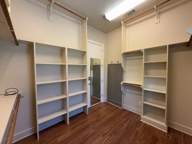 Building Photo - 4459 Lena Ln