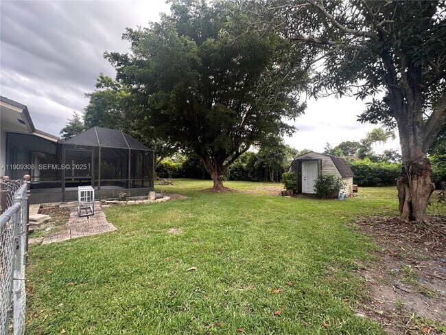 Building Photo - 27850 SW 164th Ct