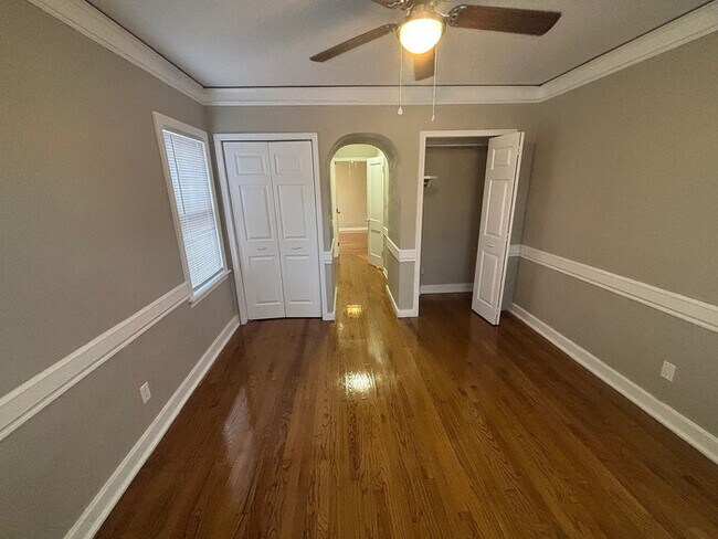 Building Photo - Crown Heights Home For Rent