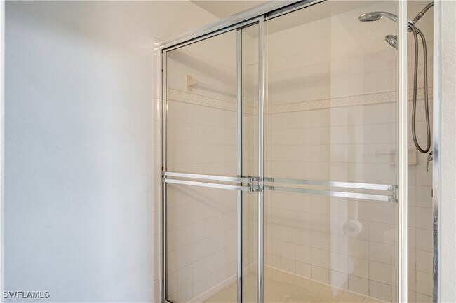 Building Photo - 12980 Positano Cir