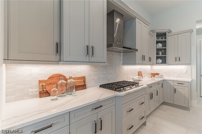 Building Photo - 6051 Plana Cays Dr