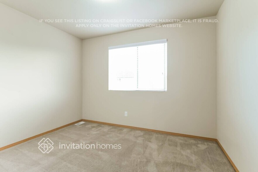 Building Photo - 17729 16th Ave E