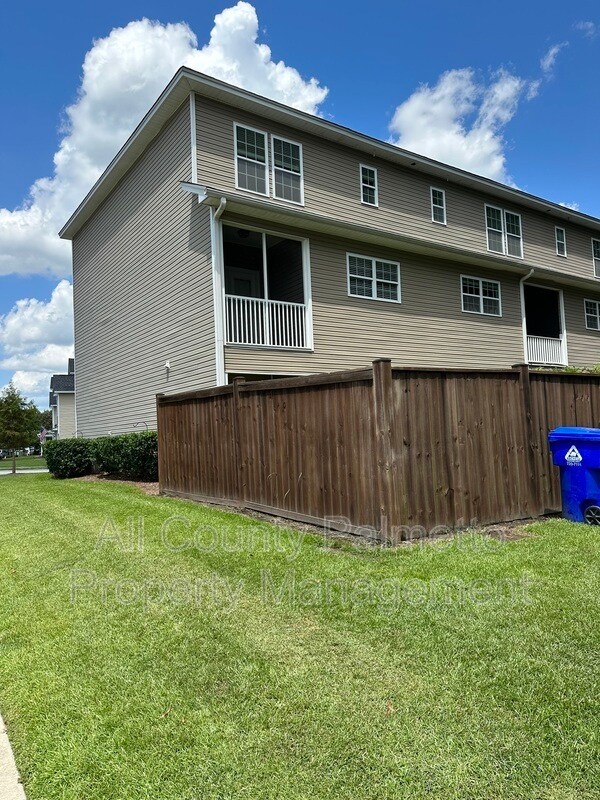 Building Photo - 4168 Veritas St