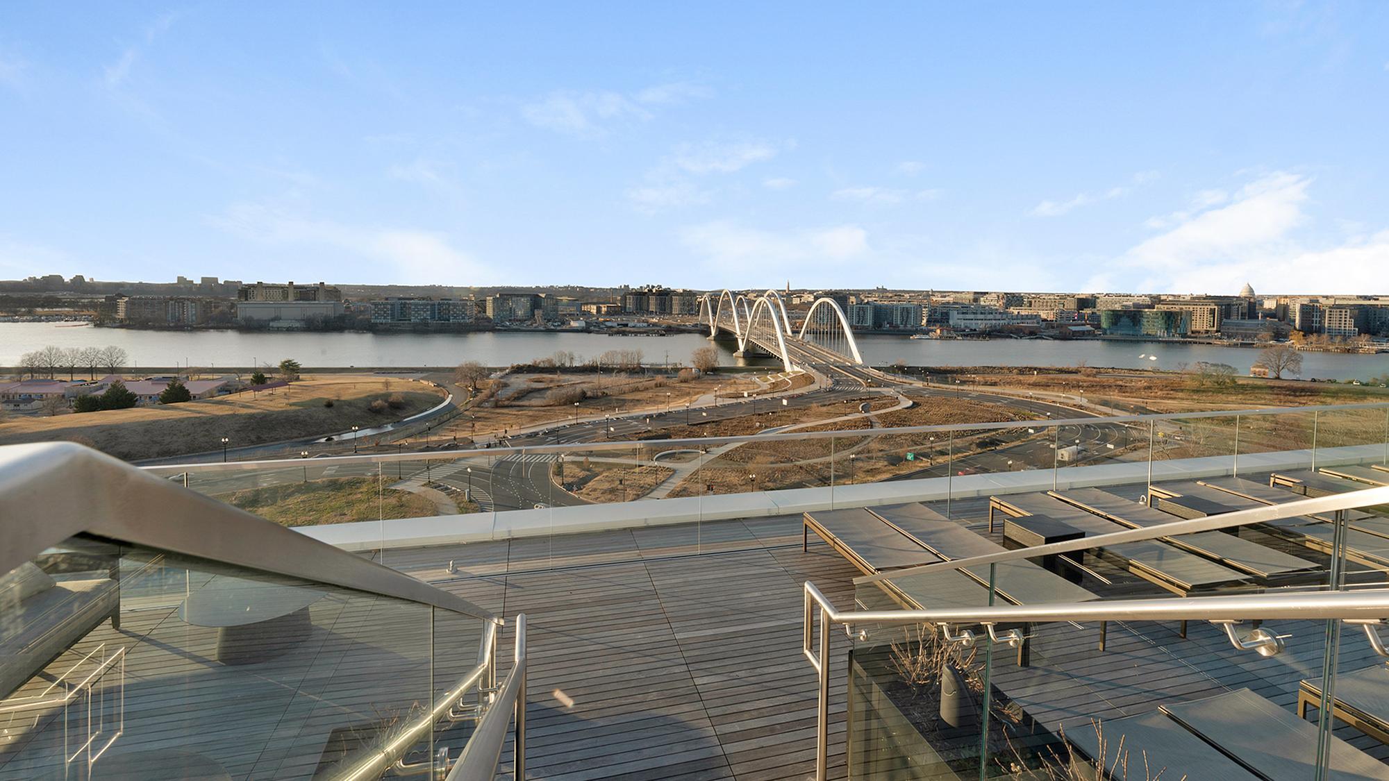 Building Photo - 632 Howard Rd SE