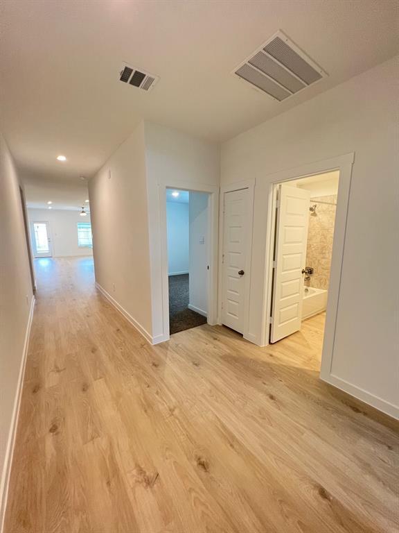 Building Photo - 1631 Solana Dr
