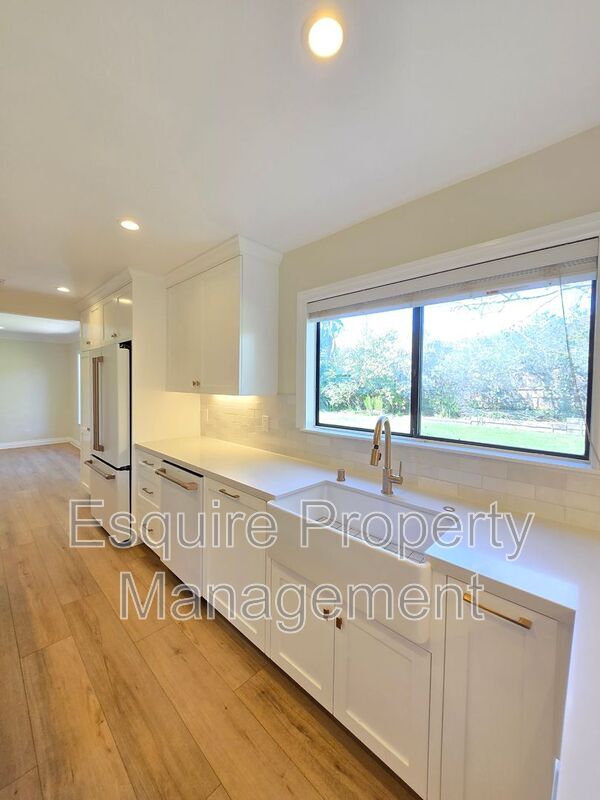 Building Photo - 6713 Singletree Ln