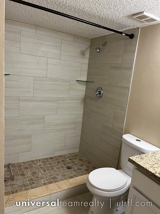 Building Photo - 13605 Eagle Ridge Dr