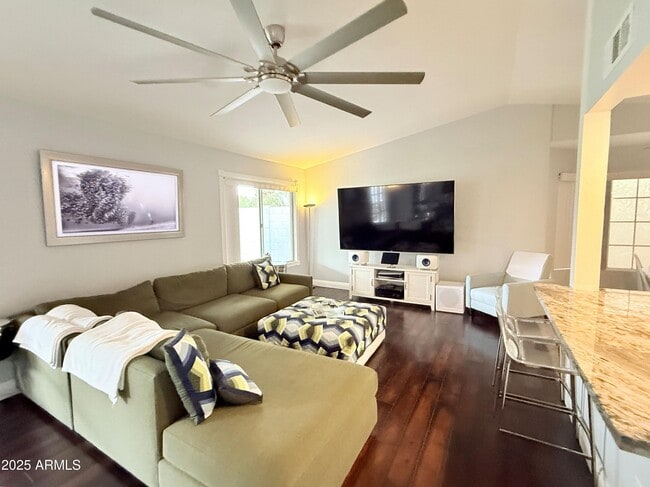 Building Photo - 6814 E Sandra Terrace