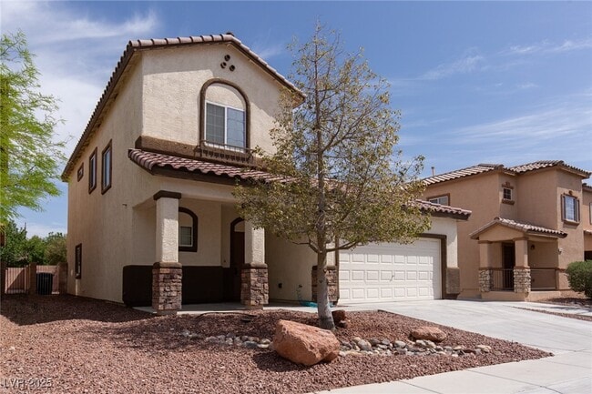 Building Photo - 3636 E Carisbrook Dr