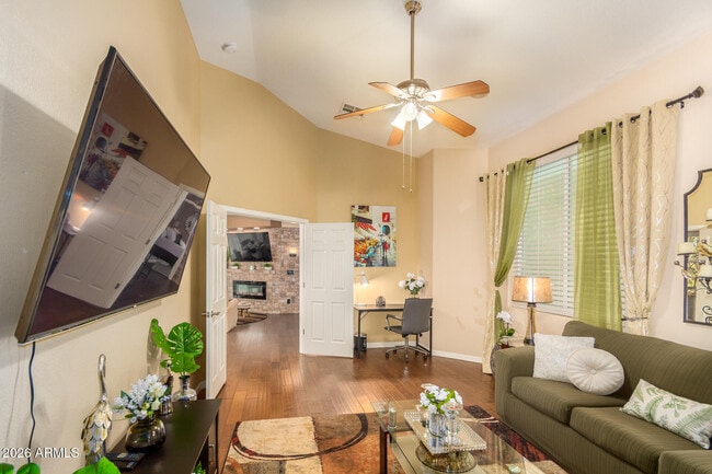 Building Photo - 3341 E Fremont Rd