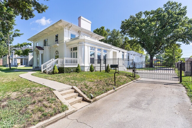 Building Photo - 3445 N Washington Blvd