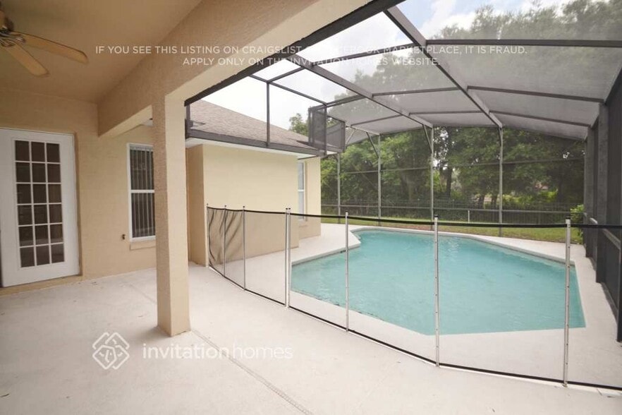 Building Photo - 726 Lakeworth Cir