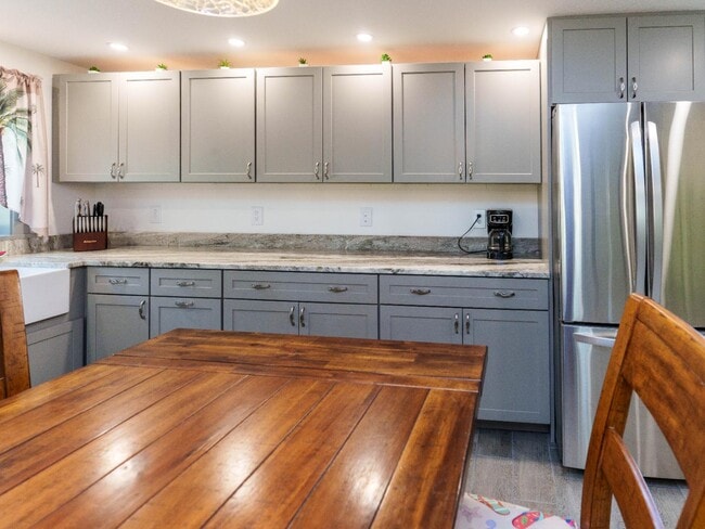 Building Photo - 4910 Limestone Dr