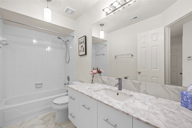 Building Photo - 16314 Cobble Springs Ct