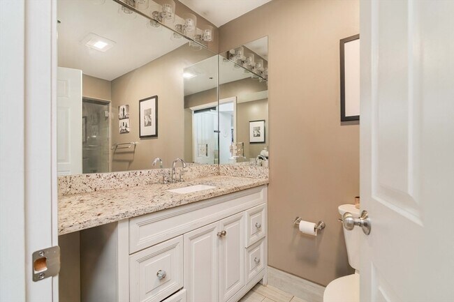 Building Photo - 188 North St