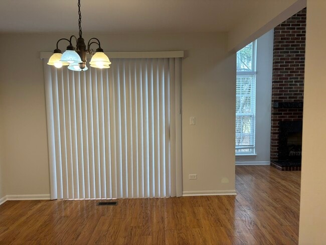 Building Photo - 716 Clover Hill Ct