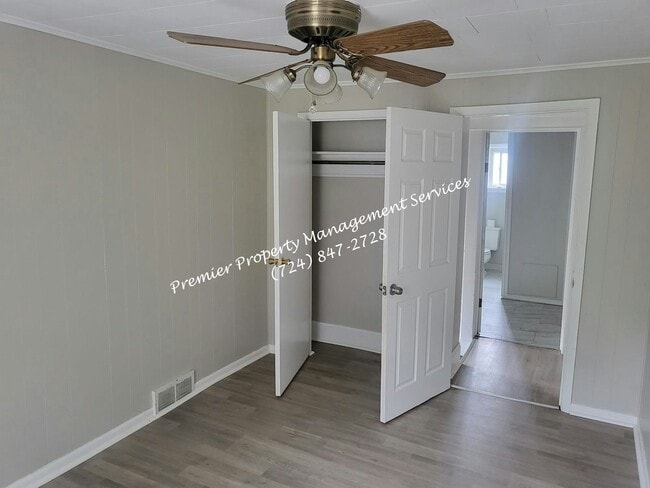 Building Photo - 1205 Crescent Ave