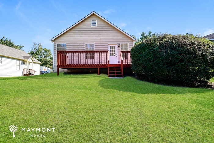 Building Photo - 1195 Foxwood Dr