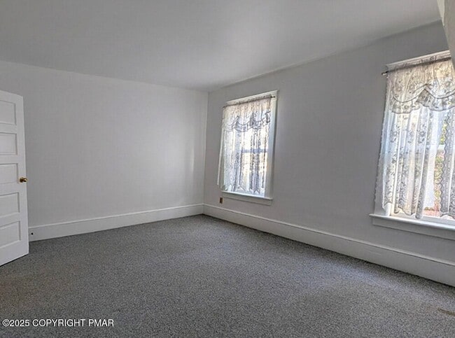 Building Photo - 602 Fulmer Ave