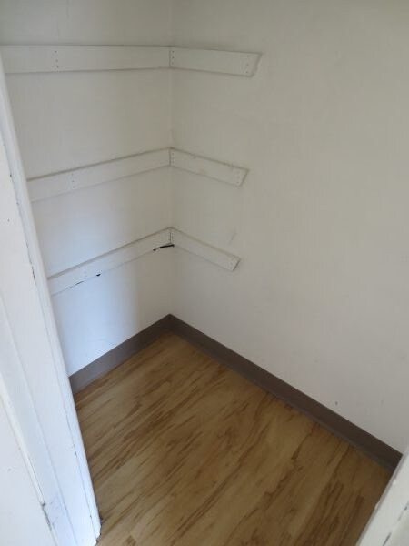 Building Photo - 5712 Phillips Ave